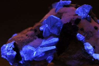 benitoite crystals showing fluorescence