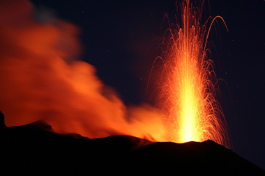 Strombolian eruption