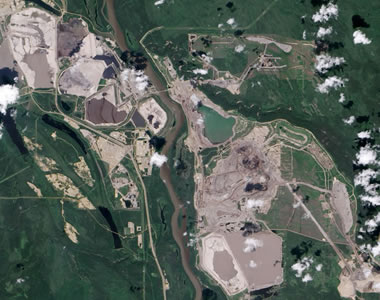 Athabasca oil sands mine