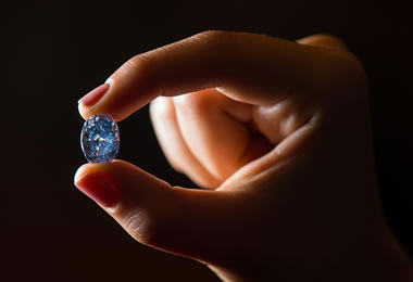 Millennium jewel blue diamond