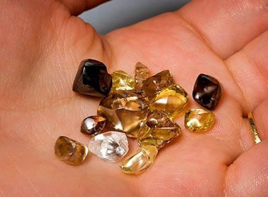 Where Do Gems Form and Where Are They Found? - Geology In