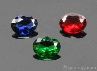 https://geology.com/gemstones/helenite/helenite.jpg