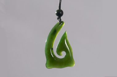 Green nephrite jade pendant