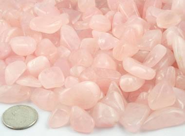 rose quartz tumbled stones