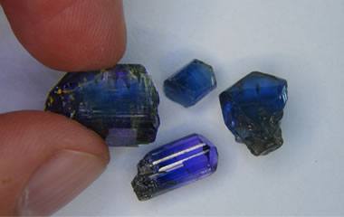 tanzanite made blue from heating