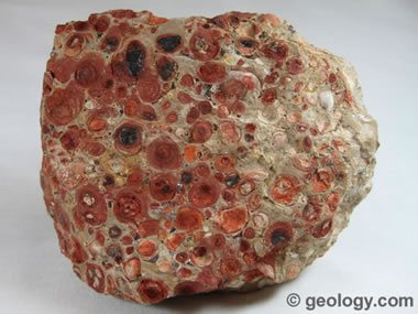 pisolitic bauxite