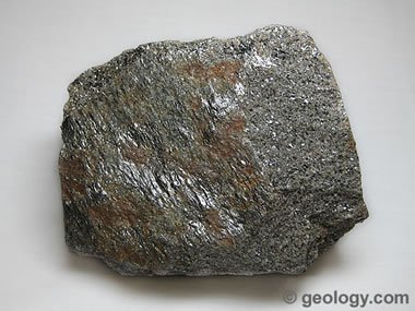 Graphite: A mineral with extreme properties and many uses