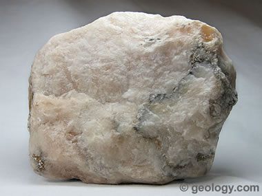 Gypsum: Mineral information, data and localities.