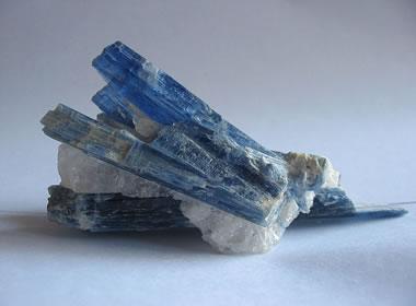 blue kyanite crystals