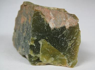 Serpentine: mineral, gem, ornamental stone, asbestos source