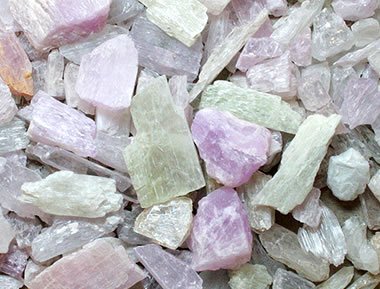 spodumene-kunzite.jpg