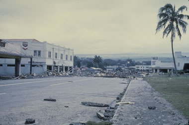 largest earthquake - tsunami damage in Hawaii