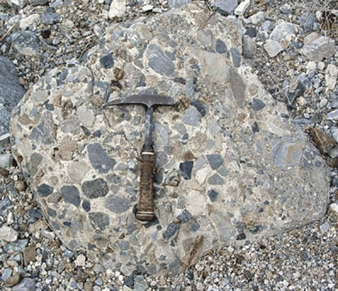 caliche conglomerate