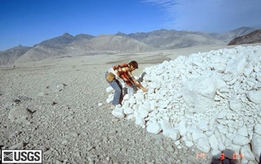 Pumice at the toe of a pyroclastic flow