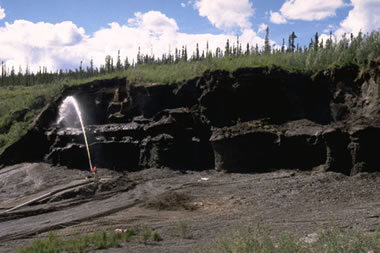 hydraulic placer mining