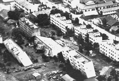 liquefaction in Niigata, Japan