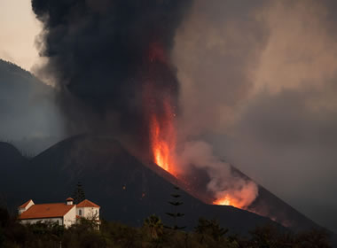 cinder cone eruption video