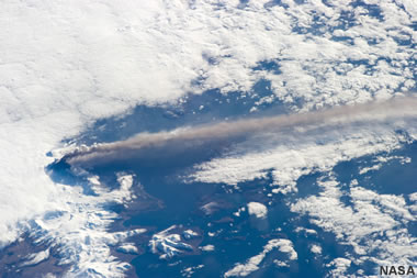Pavlof Volcano - 2013 eruption